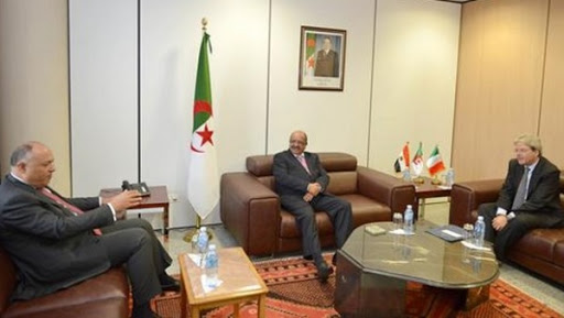 Messahel s’entretient avec les ministres égyptien et italien des Affaires étrangères