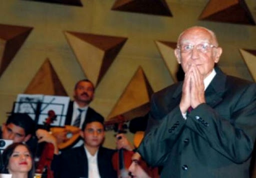 Président Bouteflika: Sid-Ahmed Serri est « une icône » de la musique classique algérienne