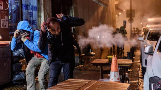 Turquie : la police disperse une manifestation après la mort de l&rsquo;avocat Tahir Elçi