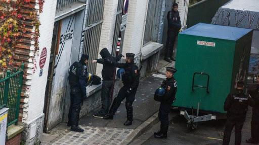 Vingt-quatre militants écologistes assignés à résidence à la veille de la COP21