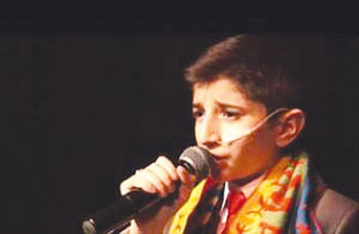 À 15 ans, il était considéré comme l’étoile montante de la chanson kabyle, Le jeune prodige Hocine Ouali décédé dans un hôpital parisien