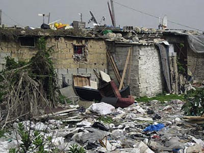 Bejaïa, La rente, entre moteur de croissance et faille économique