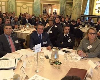 Bouchouareb et Haddad vantent les potentialités de L&rsquo;Algérie,  Opération de charme à Washington  L&rsquo;Algérie, gouvernement et patronat, veut aller