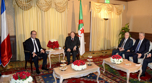 Bouteflika félicite Hollande pour le succès de la COP21