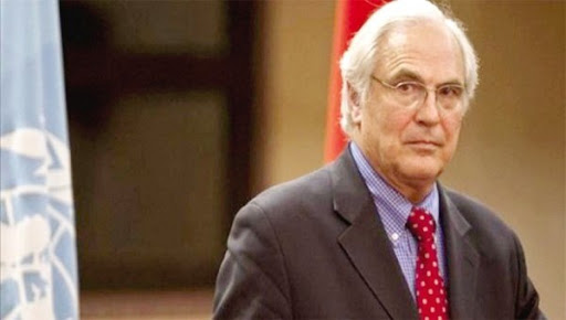 Christopher ross charge le royaume