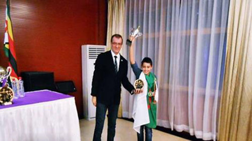 Échecs : Les jeunes Kabyles raflent 7 médailles d&rsquo;or et dominent l&rsquo;Afrique