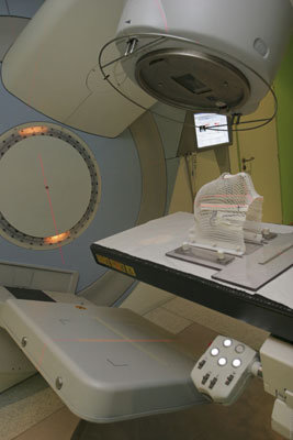 inauguration du service de radiothérapie du CAC de Sétif