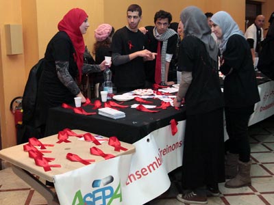 Journée internationale de lutte contre le sida Une prise en charge psycho-sociale difficile