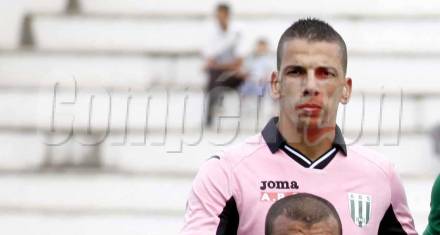 JSK : Lyes Meziane donne son accord