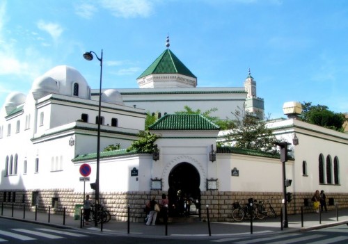 L’Algérie entame la procédure de réappropriation de la Grande mosquée de Paris