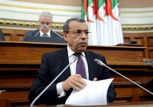 Le gouvernement vise une « stabilité fiscale » à moyen terme