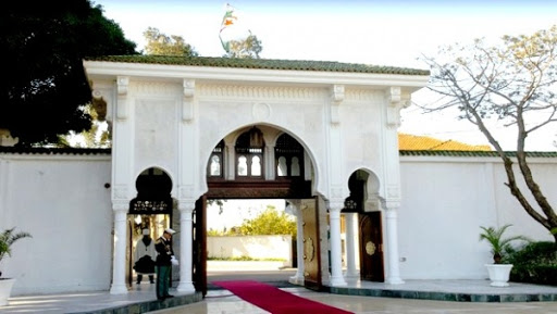 Le président Bouteflika procède à un mouvement dans le corps diplomatique