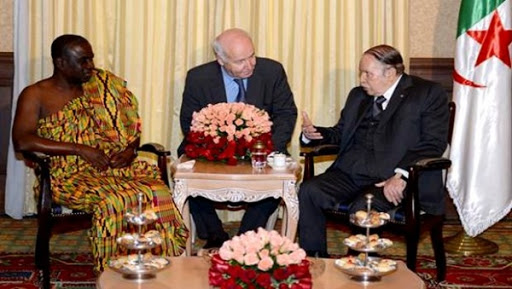 Le président Bouteflika reçoit le nouvel ambassadeur du Ghana en Algérie