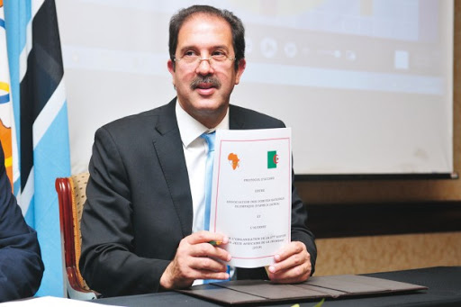 Le président du COA répond à Philippe Dupont, Berraf : “Makhloufi a son visa en poche !”