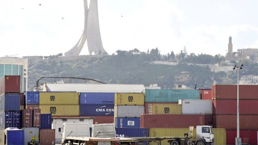 Les fortes importations mettent le pays en danger