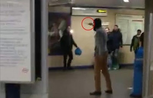 «Pour la Syrie» : Attaque au couteau dans le métro de Londres (UK)