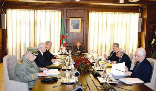 Qu&rsquo;espère-t-on pour l&rsquo;Algérie de 2016 ?