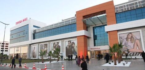 Risque d’attentat dans un centre commercial à Tunis, dit l’ambassade US