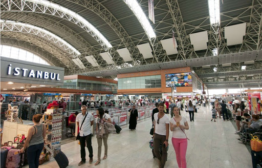 Turquie: Une explosion dans un aéroport d’Istanbul fait un mort