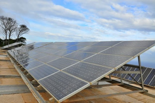 Vers la dotation des terrasses des bâtiments en panneaux solaires