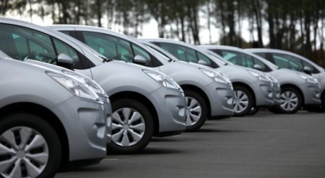 Assurances automobiles: Axa lance les devis en ligne