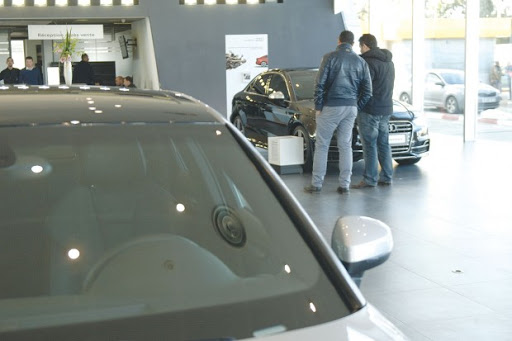 Attribution des licences et affectation des quotas: importation de véhicules dernier délai, le 3 février