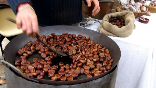 Chauds les marrons, chauds ! un business florissant… malgré le soleil