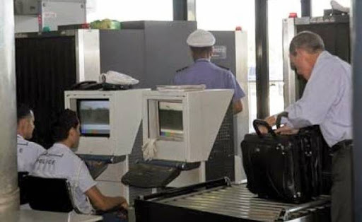 Déclaration de devises à l’aéroport : Droit de faire sortir de l’Algérie jusqu’à 1000 euros