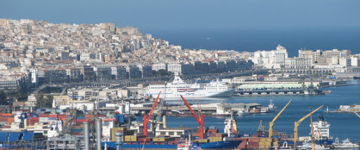 Déficit commercial de plus de 13 mds de dollars en 2015, la Chine 1er fournisseur, l&rsquo;Espagne premier client