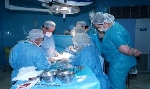 Des cliniques de chirurgie cardiaque pour enfants, une nécessité