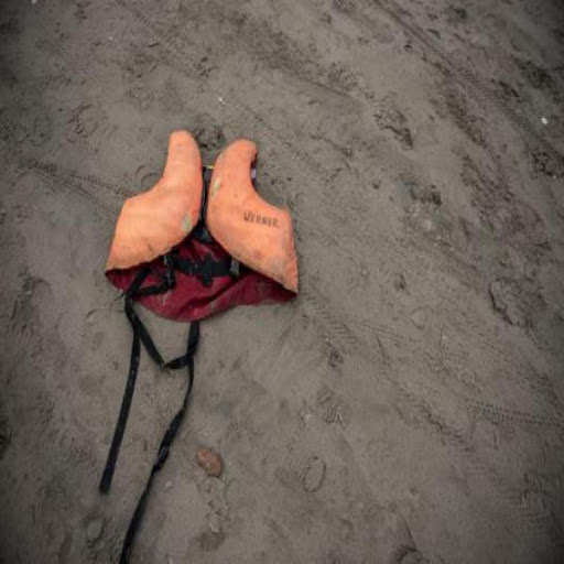 Drame en mer Egée: au moins 37 morts dont plusieurs enfants