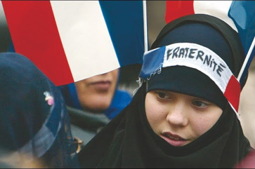 Échec scolaire, sur-chômage, insultes racistes: l’intégration ratée des enfants d’immigrés en France