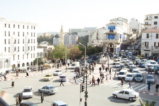 Enterrement de la sœur du premier ministre à constantine: la ville paralysée pendant trois jours