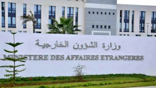 Flux massif de Marocains vers la Libye à travers l&rsquo;Algérie: Messahel reçoit l&rsquo;ambassadeur marocain