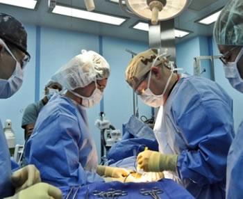 Jumelages entre les hôpitaux du pays: 34 spécialistes se rendront ce vendredi à Béjaïa