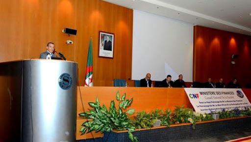 La Loi de finances 2016 ne touche pas à la politique sociale et de solidarité