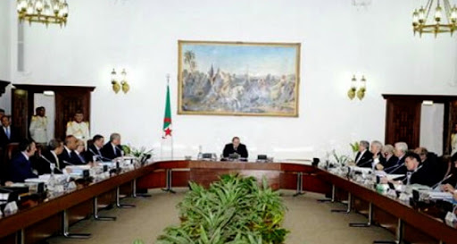 Objet d’un conseil des ministres pour bientôt : l’avant-projet de la Constitution sous la loupe