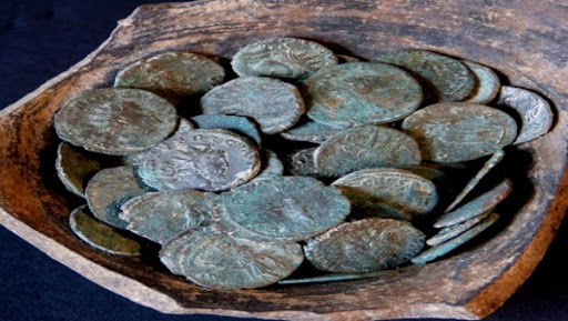 Batna : récupération de près de 150 pièces de monnaie ancienne à valeur archéologique