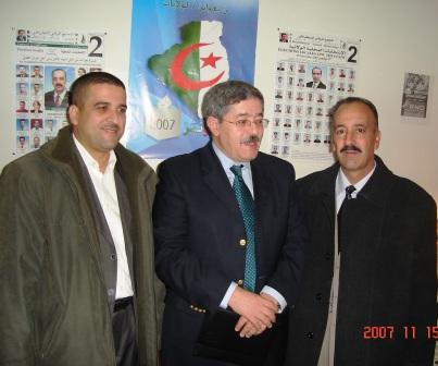 Un Député du RND veut punir les jeunes qui ont chassé Sellal des funérailles d&rsquo;Ait Ahmed