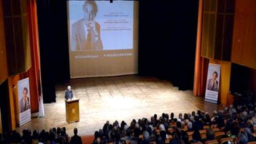 Aït Ahmed: un homme d&rsquo;envergure nationale et à la dimension internationale