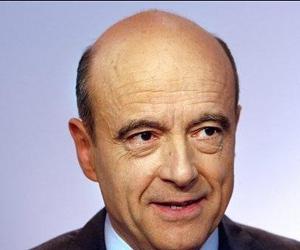 Alain Juppé « satisfait » de sa visite en Algérie