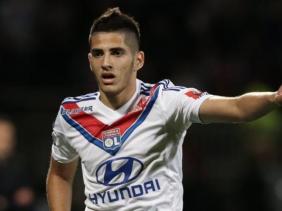 Benzia choisit l&rsquo;Algérie