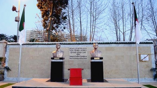 Célébration du 24 février: Sellal inaugure deux stèles commémoratives