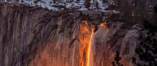 Cette cascadre de feu dans un parc en Californie va vous laisser sans voix