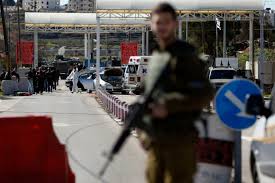 Cisjordanie : Israël bloque l’entrée de Ramallah aux non-résidents