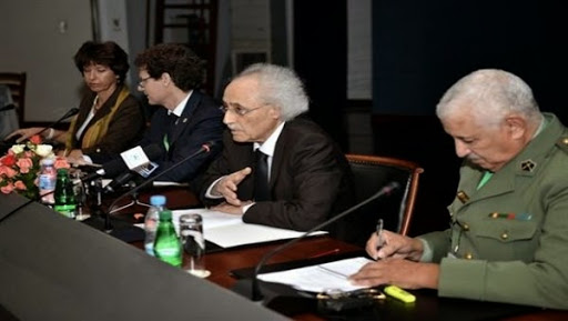 Conditions de la jeunesse, système éducatif et situation économique: Les alertes du Cnes