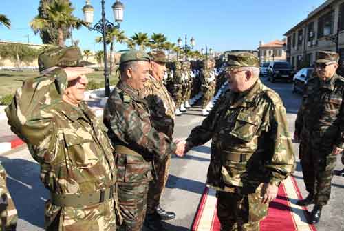 Gaid Salah en visite de travail à Constantine