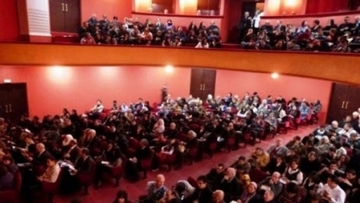 Journées théâtrales d’Azzaba: la troupe « Les anges de la scène » d’Oran remporte le « Medjoubi d’or »