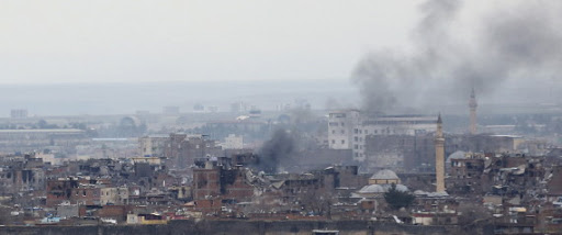 La France somme la Turquie d&rsquo;arrêter de bombarder les zones Kurdes en Syrie