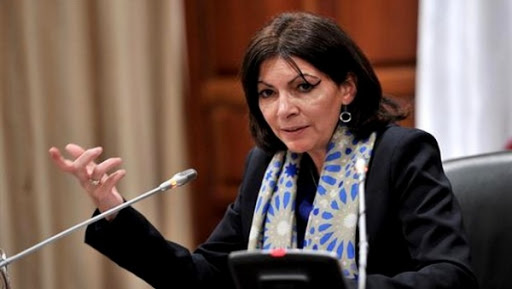 La maire de Paris qualifie de « réussite » sa visite à Alger